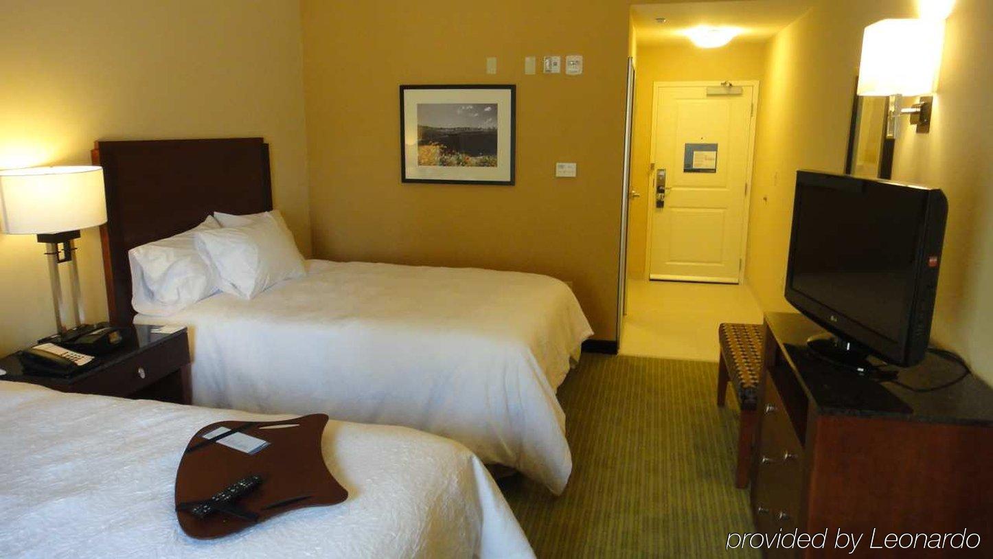 Hampton Inn & Suites Riverside/Corona East Quarto foto